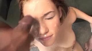 Allie Sin et sa copine Astrid font bander des mecs