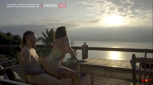 Duas Gozadas, Putaria em publico e Squirt! – Dread Hot