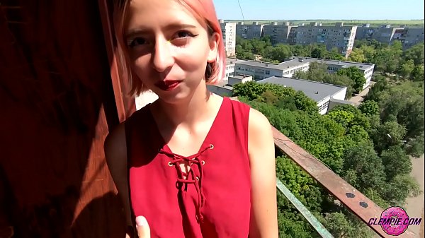 Student Sensual Sucking Dick Stranger in an Abandoned House – Facial