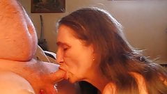 I can suck cock for hours & deep throat too & swallow cum