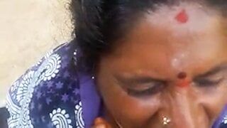 Tamil aunty taking lover’s cum in her mouth
